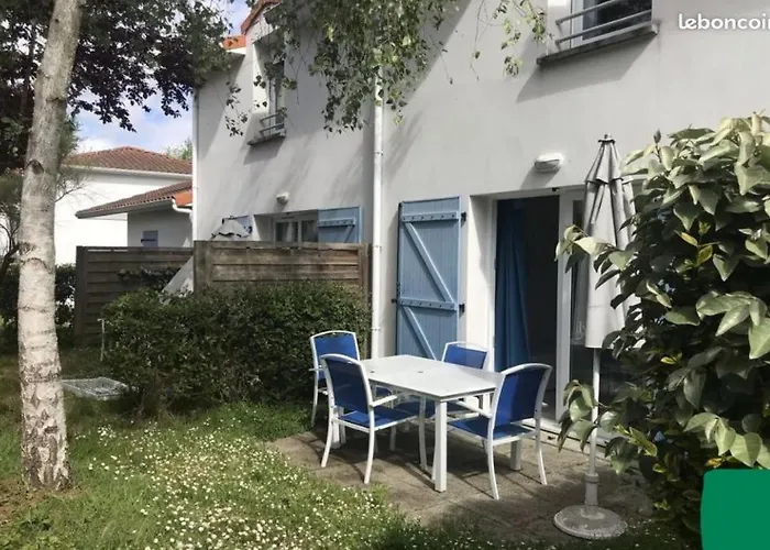 Maison 4-6 Personnes Hébergement de vacances *